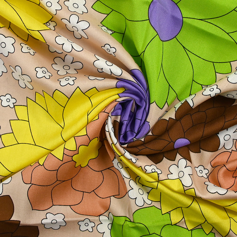 Armonía viscosa impresa de flores Beige Background