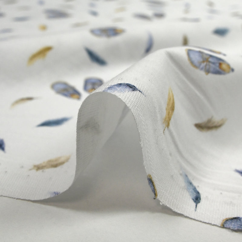 Coton imprimé plumes et souliers fond blanc