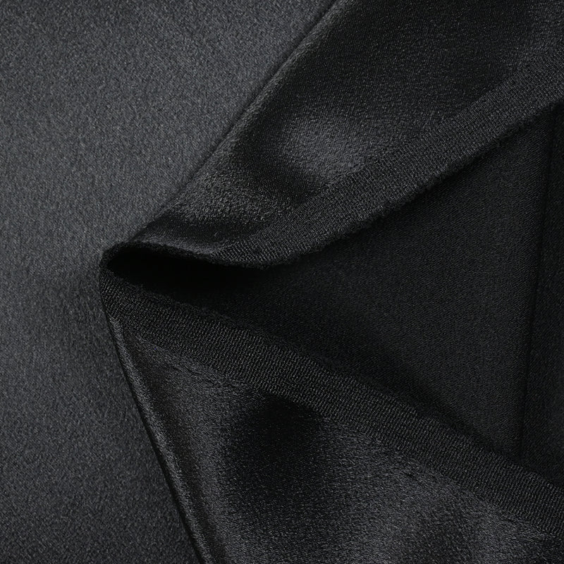 Crêpe envers satin noir