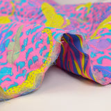 Coton matelassé double face léopard jaune au mètre