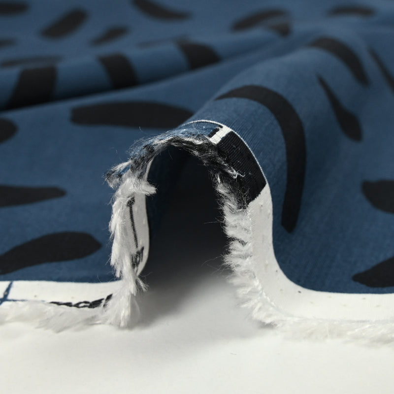 Viscose légère imprimée coup de pinceau fond pétrole