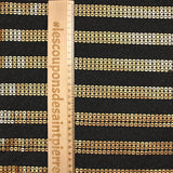 Maille bisous et sequins dorés fond noir