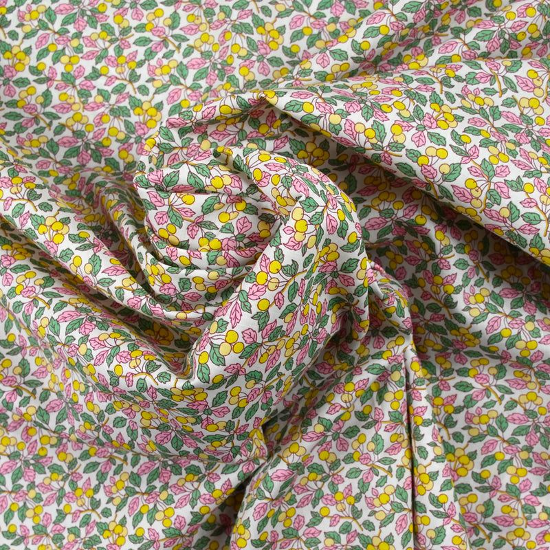 Cotton Liberty ® 150th Colleen's Orcha Amarillo por metro