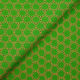 Broderie anglaise festonnée beige Aurélia fond vert pomme