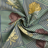 Sergé de coton imprimé roseraie vintage jaune pâle et bleu