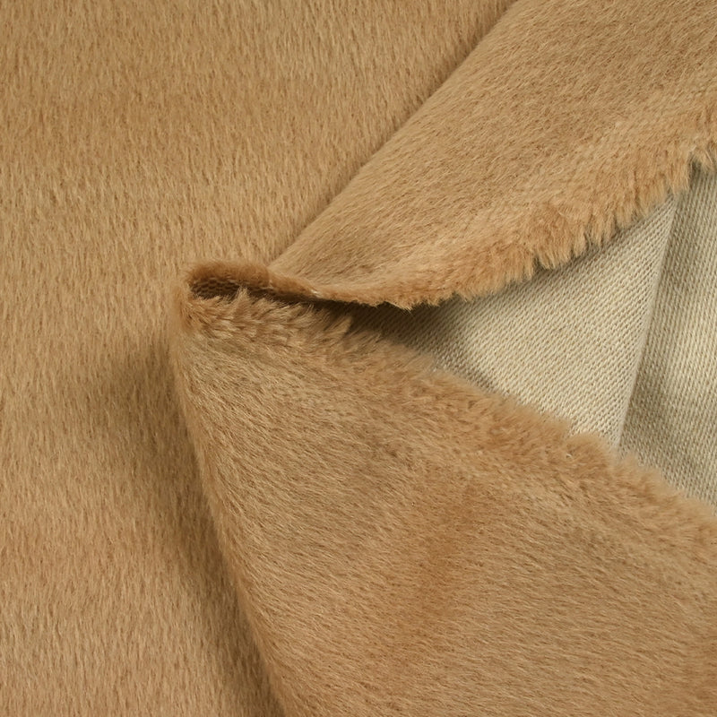 Fausse fourrure Carmen poil ras camel