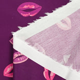 Cotton printed kiss kiss purple background