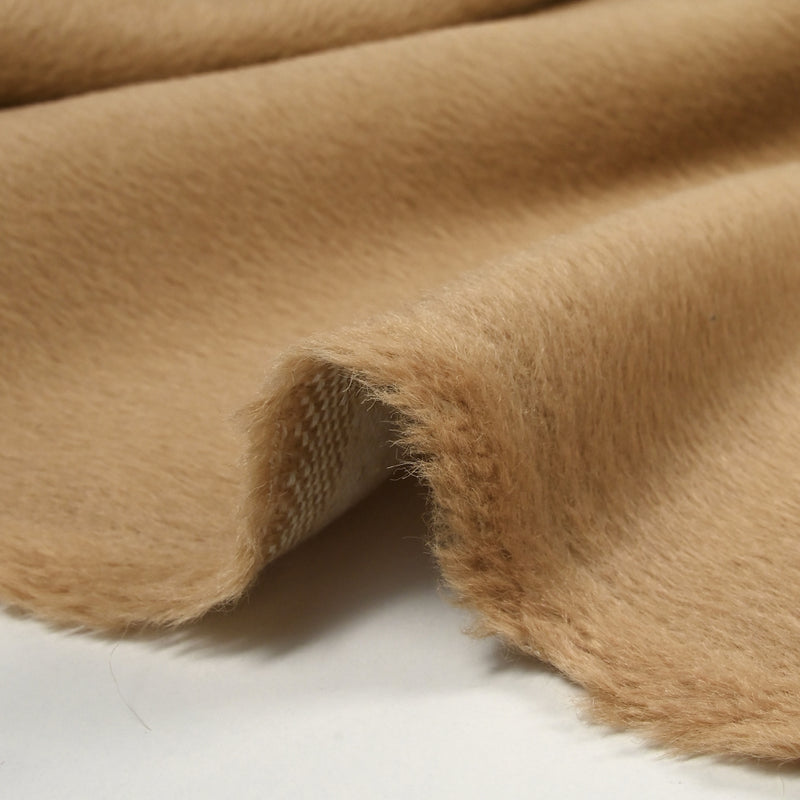 Fausse fourrure Carmen poil ras camel