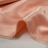 Crêpe satin lourd rose saumon