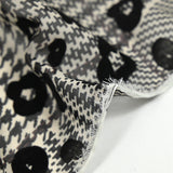 Mousseline de polyester imprimée clan et léopard noir