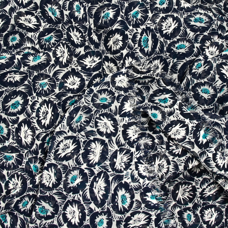Mousseline imprimée pivoine turquoise fond marine