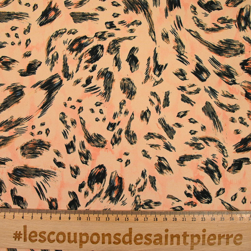 Crêpe lourd imprimé graou fond rose poudré