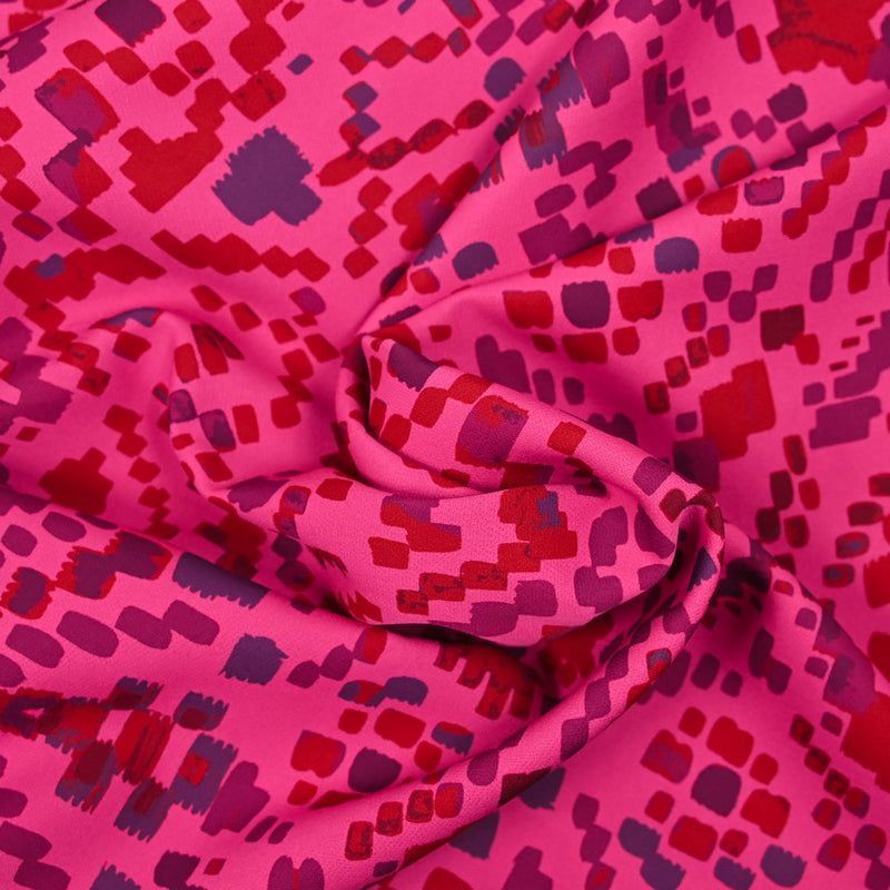 Heavy crêpe print pixel fuchsia background