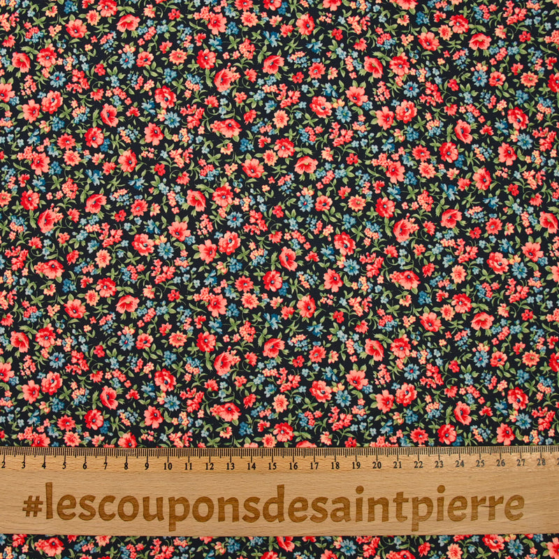 Heavy crêpe printed small flower sea background