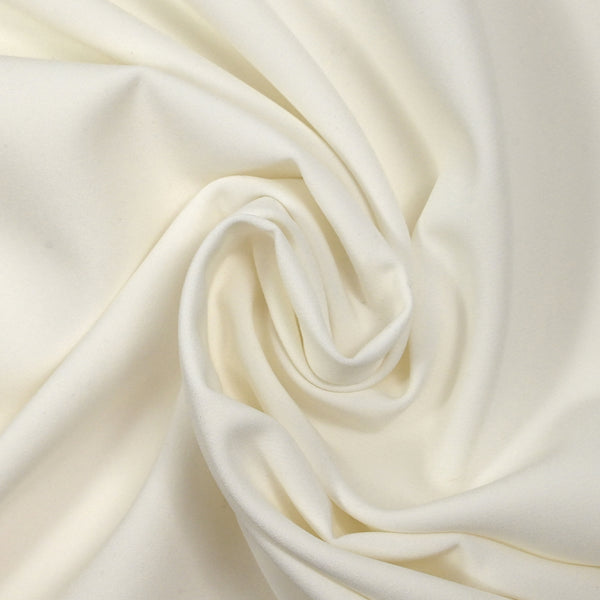 Crêpe de polyester lourd Louna blanc cassé