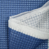 Matelassé à carreaux bleu barbeau
