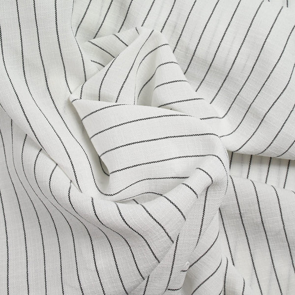 Polyester rayé 13mm fond blanc