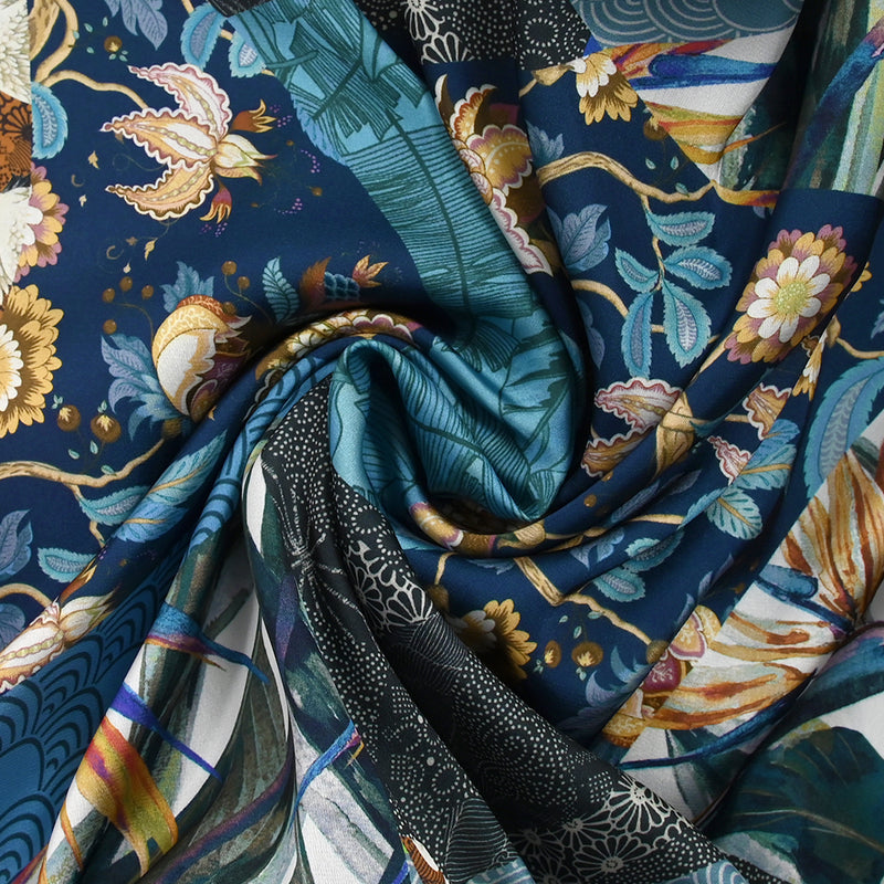 Satin polyester imprimé rêve botanique bleu et camel