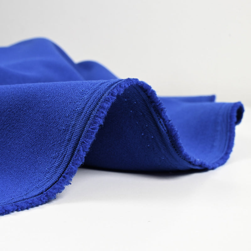 Crêpe polyviscose bleu roi