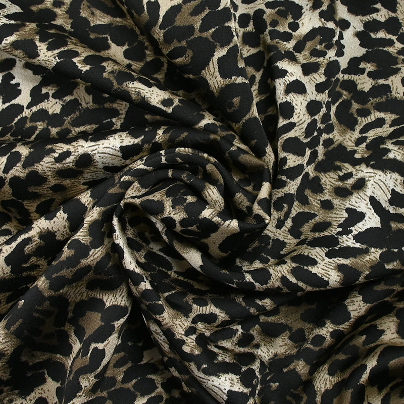 Crêpe satin de polyester imprimé léopard taupe et grège