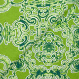 Voile de coton imprimé baroque fond vert anis