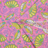 Coton indien imprimé Inaya jaune fond rose