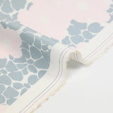Sergé de viscose imprimé fleurs pastel rose et verte