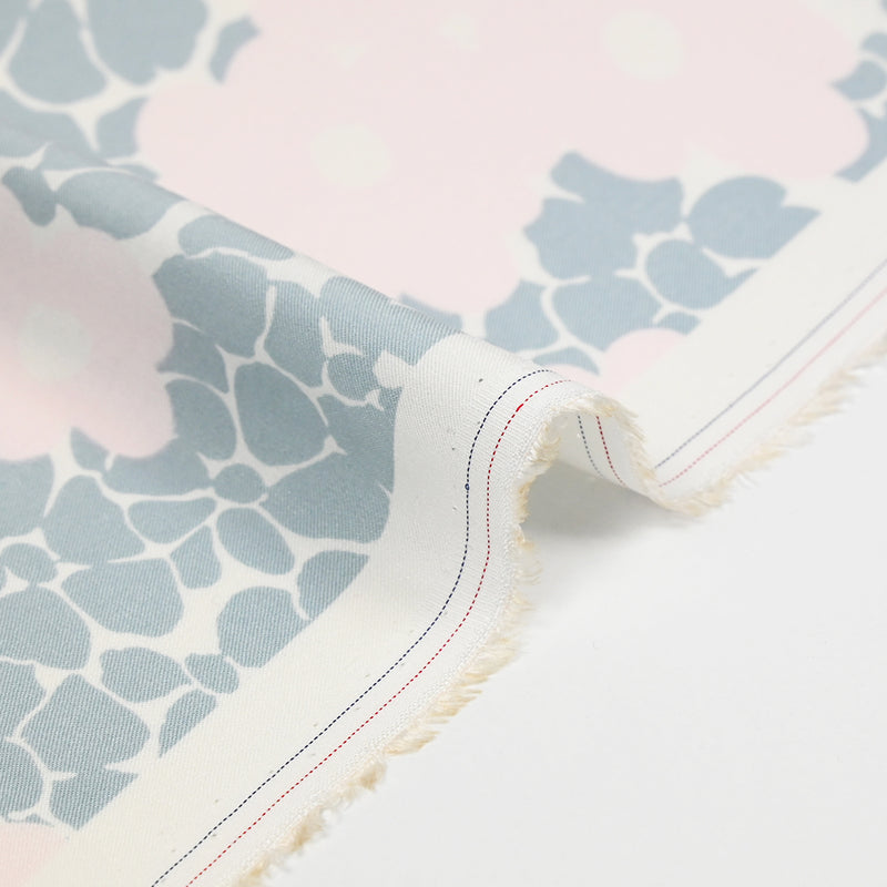 Sergé de viscose imprimé fleurs pastel rose et verte