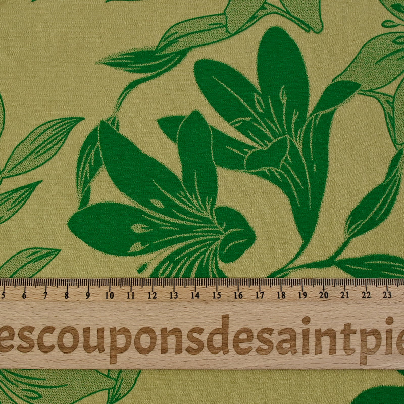 Polyviscose imprimée fleurs bicolore verte fond vert