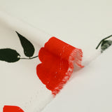 Gabardine 100% coton bouquet de rose rouge fond blanc