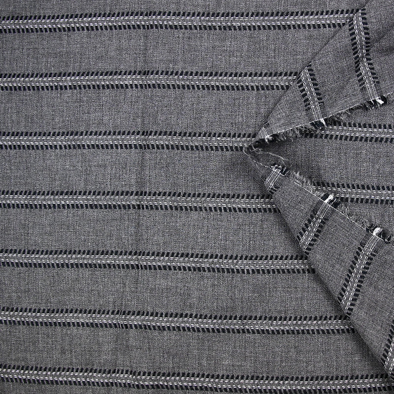 Sergé de viscose esprit chevron noir fond gris anthracite