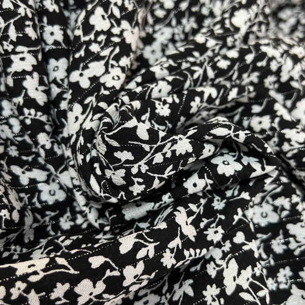 Crépon viscose rayé lurex argent fleurs fond noir