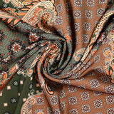 Satin polyester imprimé patchwork et cachemire marron fond kaki