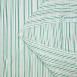 Voile de algodón teñido con tejido de rayas verdes y fondo blanco.