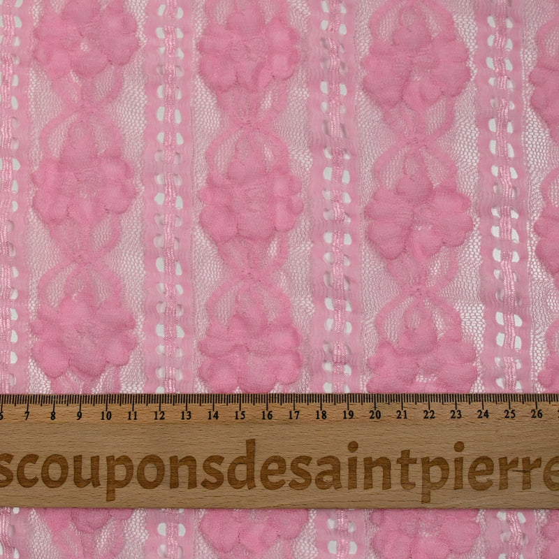 Dentelle polyester rayure fleurs rose barbie