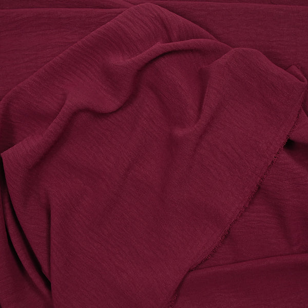 Crêpe fluide rouge grenat