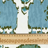 Coton imprimé ikat vert et bleu fond blanc