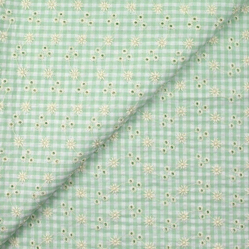 Coton Vichy seersucker brodé fond vert pastel