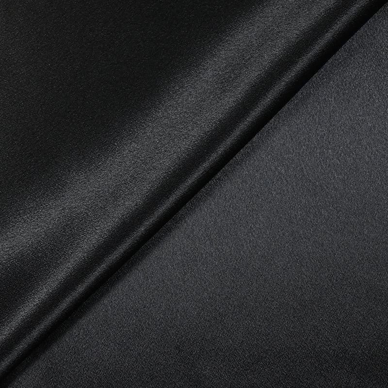 Crêpe envers satin noir