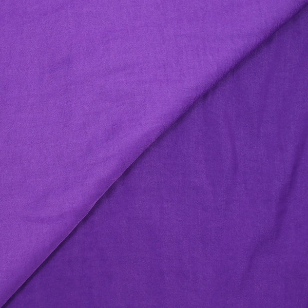 Crêpe satiné de polyester violet