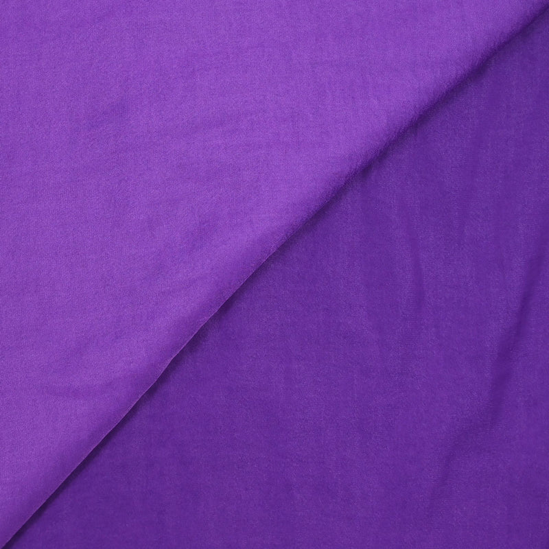 Crêpe satiné de polyester violet