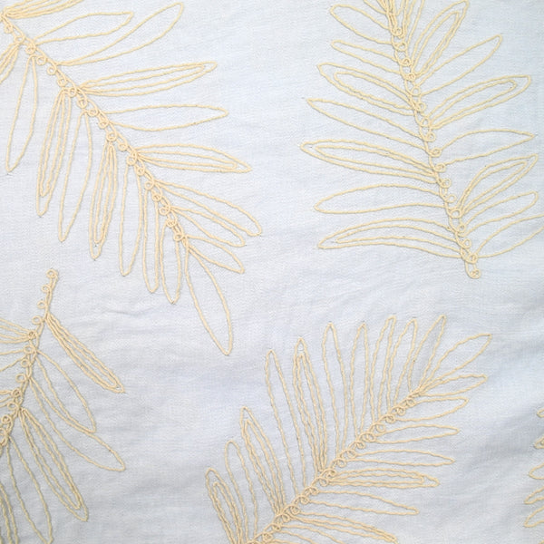 Crêpe viscose brodé jungle fond blanc