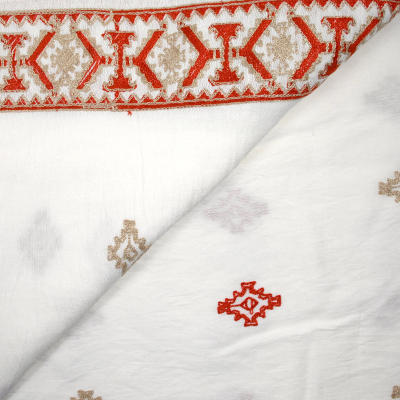 Crêpe viscose brodé Justine rouge fond blanc cassé