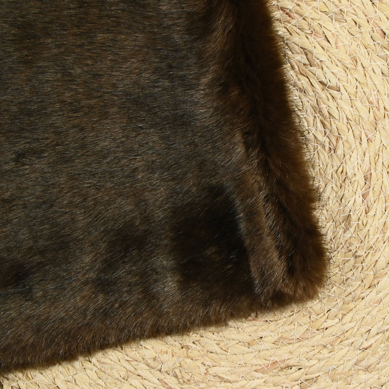 Fausse fourrure Rosanna poil court marron