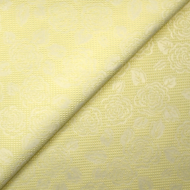 Jacquard nid d'abeille satiné fleurs jaune pâle et blanc