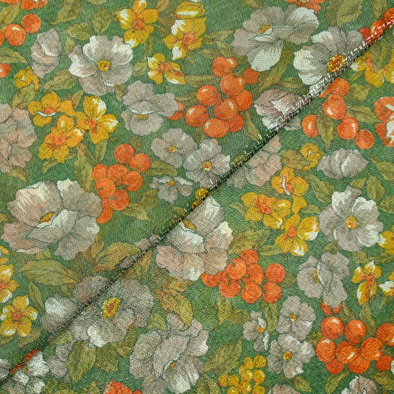 Maille polyester lamé fleurs orange et vert fond vert prairie