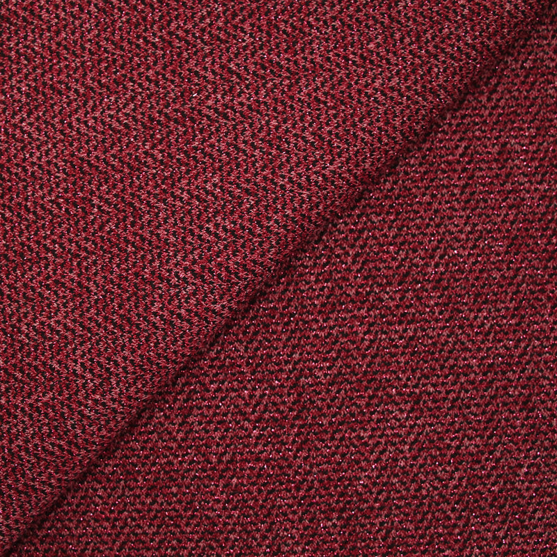 Maille tricot chevrons métallisée doré fond framboise