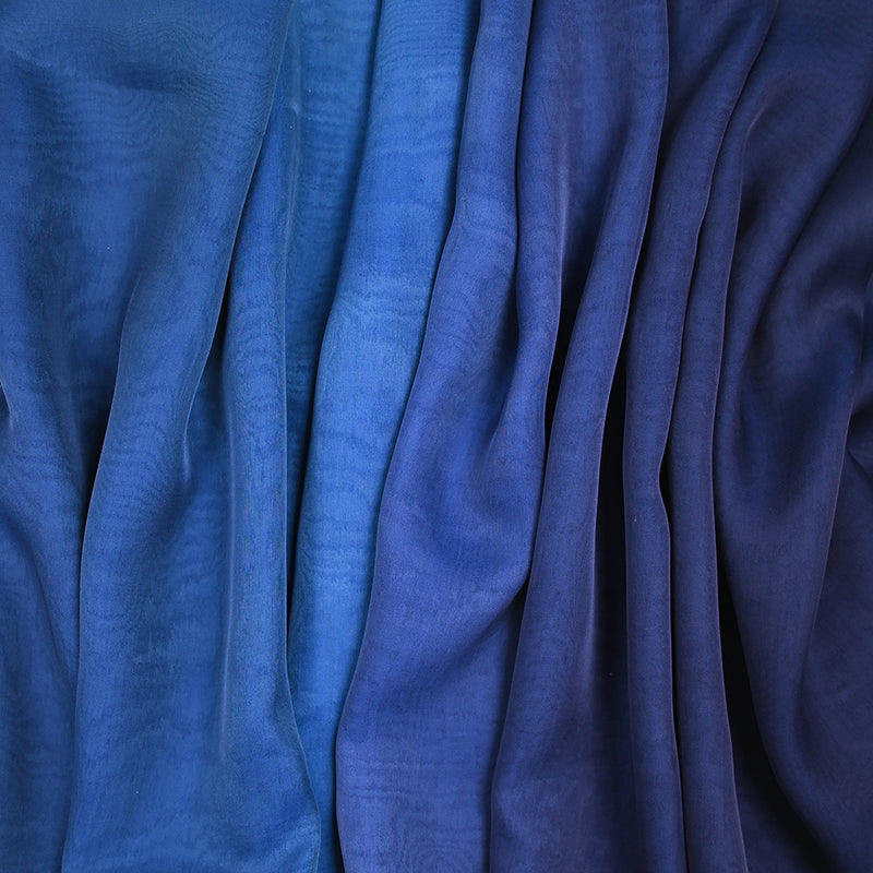 Mousseline 100% soie tie & dye bleu nuit et bleu pétrole