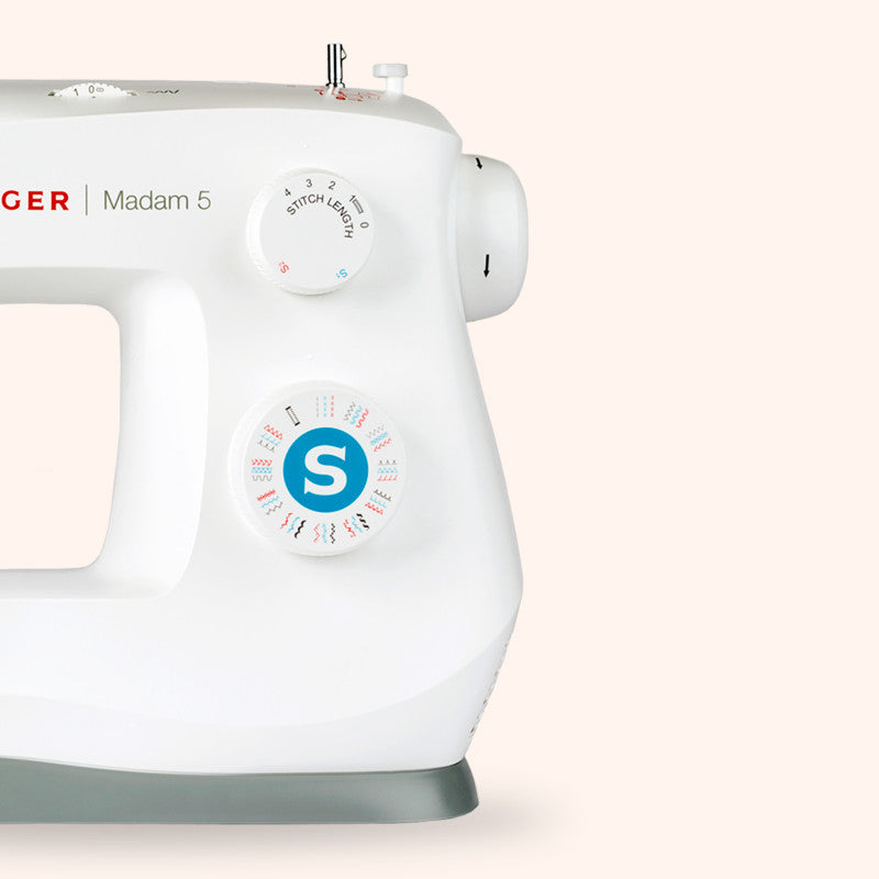 Machine à coudre Singer Madam 5 et Surjeteuse 14SH644