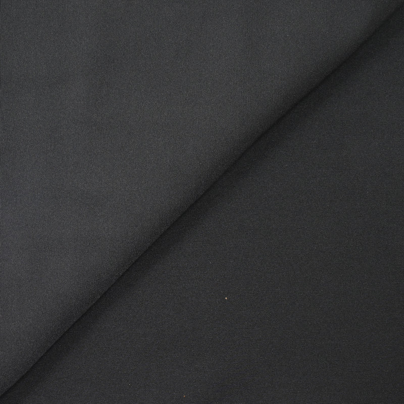Polyester noir